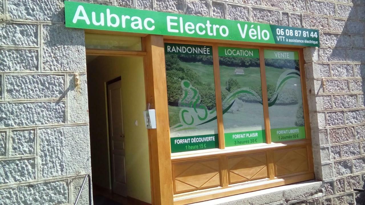 Village De Nasbinals Aubrac Electro Velo Exteriör bild